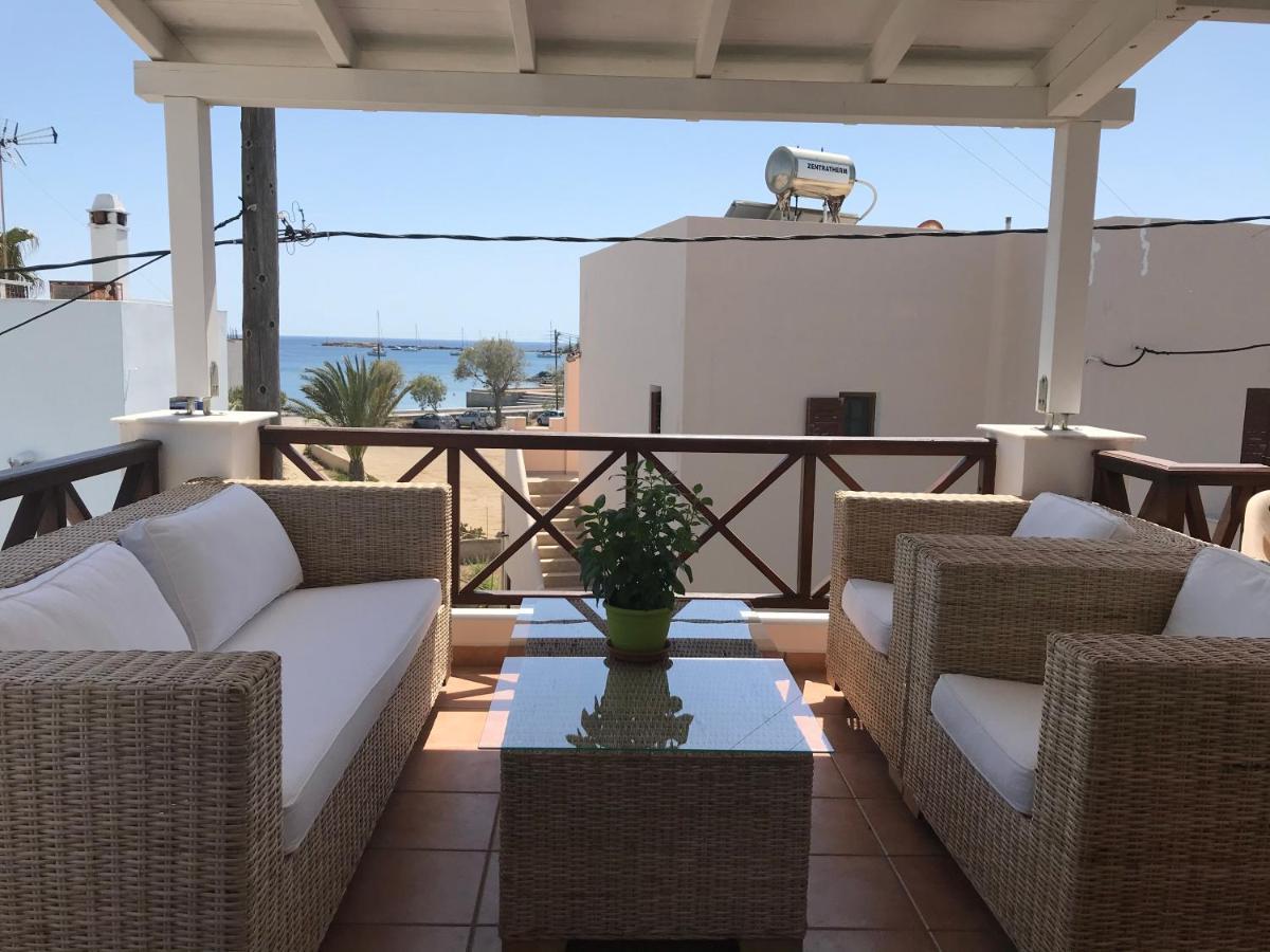 Dea House Appartement Finikas  Buitenkant foto